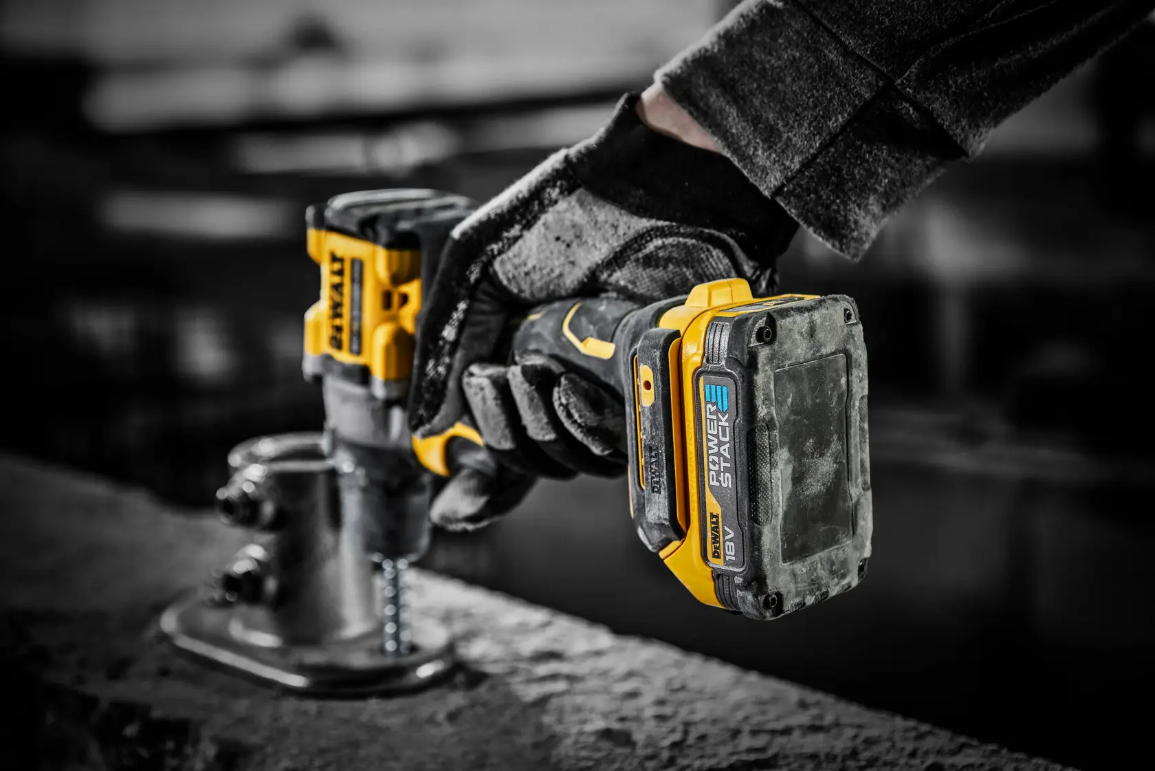 Perceuse-visseuse percussion compacte XR 18V 1,7 Ah Li-ion brushless - POWERSTACK™