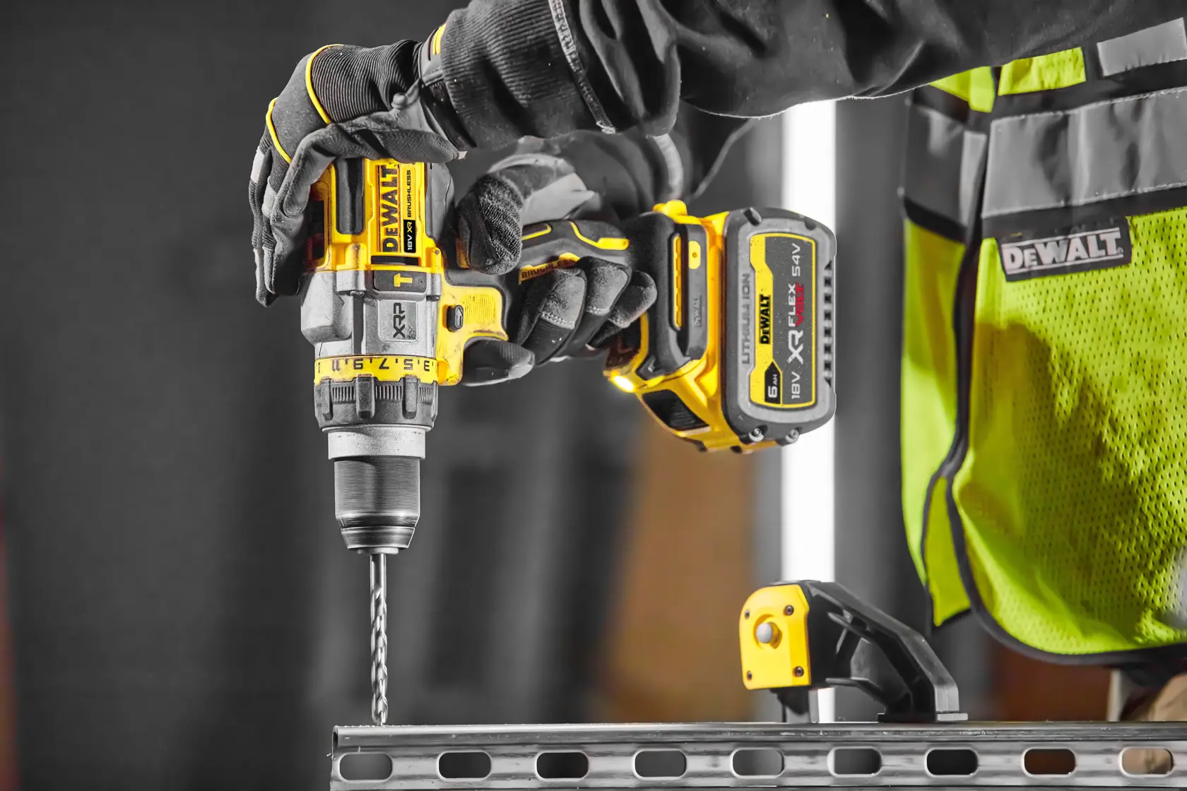 Perceuse-visseuse percussion Premium XRP 18V ADVANTAGE brushless - sans batterie ni chargeur - coffret TSTAK