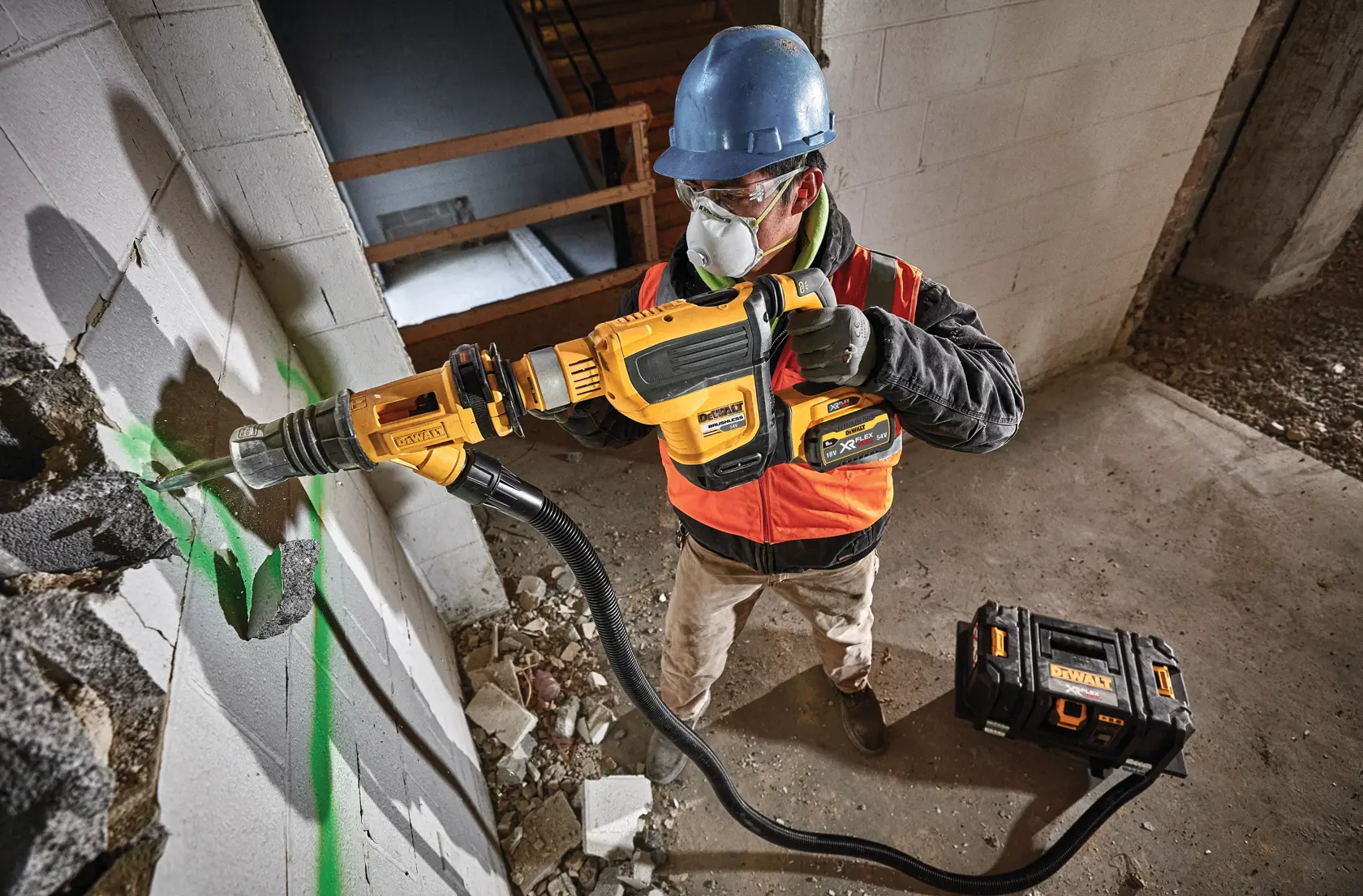 Perforateur burineur XR FLEXVOLT 54V SDS-Max 45 mm - 2 x 3Ah