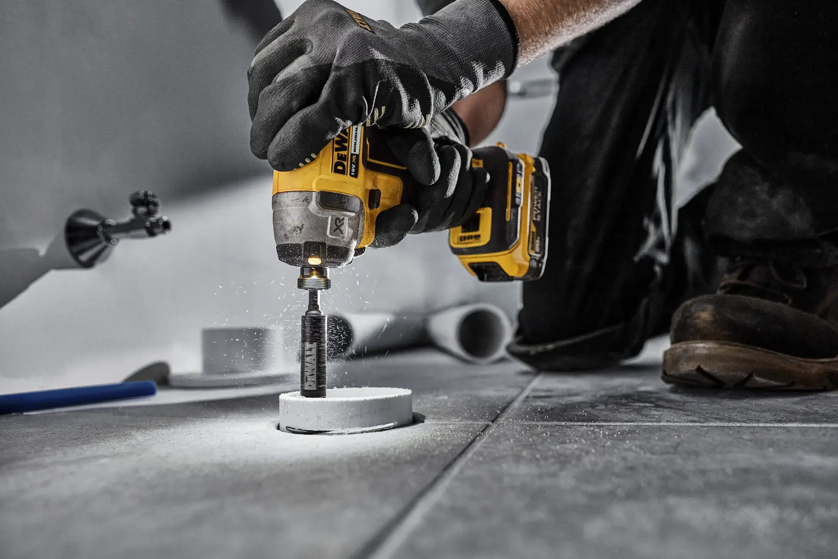 Coupe-tube PVC à grain diamanté DEWALT®