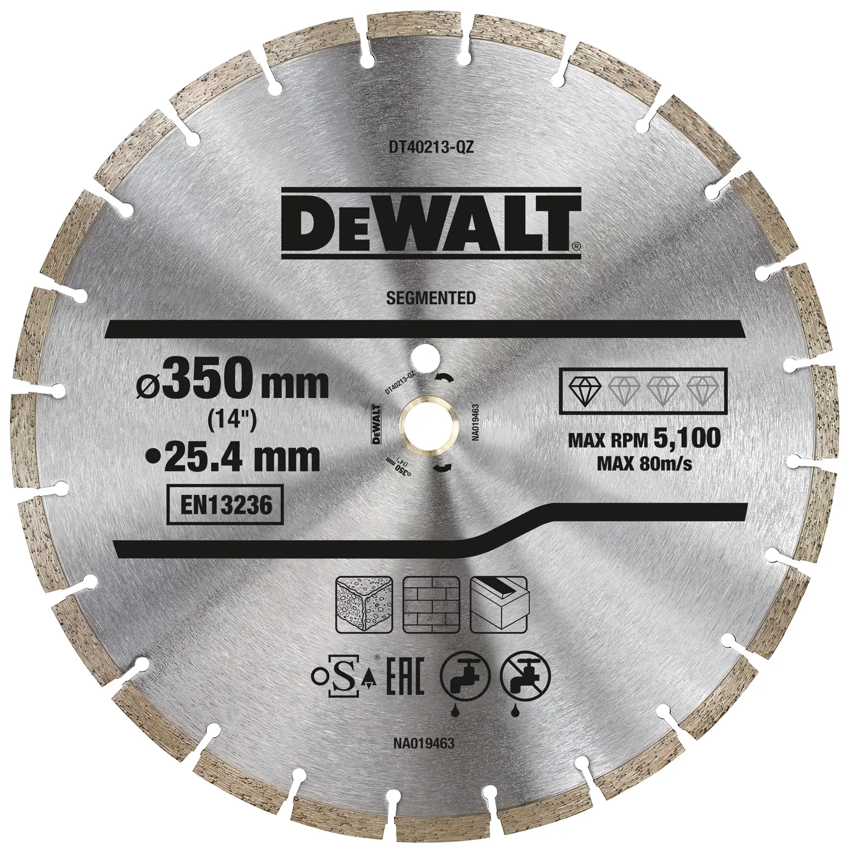 Segmentierte Diamantsägeblatt von DEWALT, Modell DT40213, mit einem Durchmesser von 350 mm (14 Zoll) und einer Bohrung von 25,4 mm. Das Blatt ist zur Bearbeitung von Mauerwerk, Baumaterialien und Stein geeignet, mit einer maximalen Drehzahl von 5.100 U/min und einer maximalen Geschwindigkeit von 80 m/s. Markierungen zeigen EN13236 Norm und bildliche Gebrauchsanweisungen.