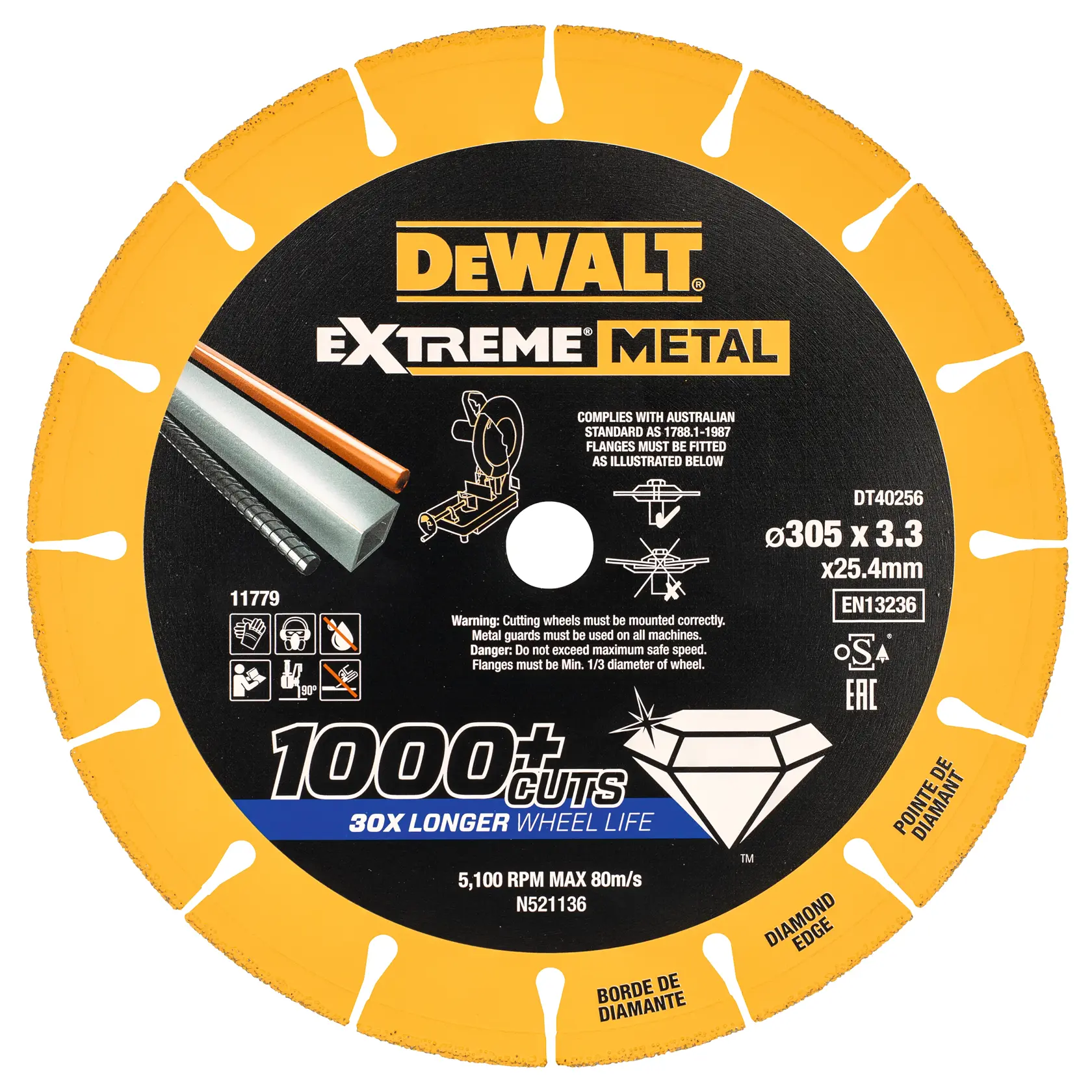DEWALT Extreme Metal Diamant-Trennscheibe, DT40256 mit einem Durchmesser von 305 mm, 3,3 mm Dicke und 25,4 mm Aufnahme. Die Scheibe ist gelb-schwarz, geeignet zum Schneiden von Metall und bietet über 1000 Schnitte sowie eine 30-fach längere Standzeit. Sie entspricht der Sicherheitsnorm EN13236 und enthält Hinweise zur Montage sowie dem Gebrauch von Schutzvorrichtungen.