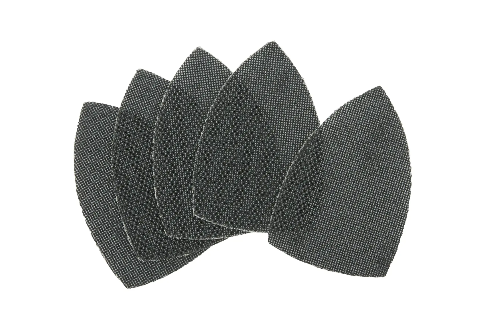 Lot de cinq feuilles abrasives en maille triangulaires noires DEWALT, idéales pour finir les surfaces.